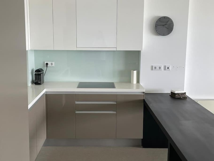 Fuzeta Stylish 1 Bedroom Apartment - Amazing Views Exteriör bild
